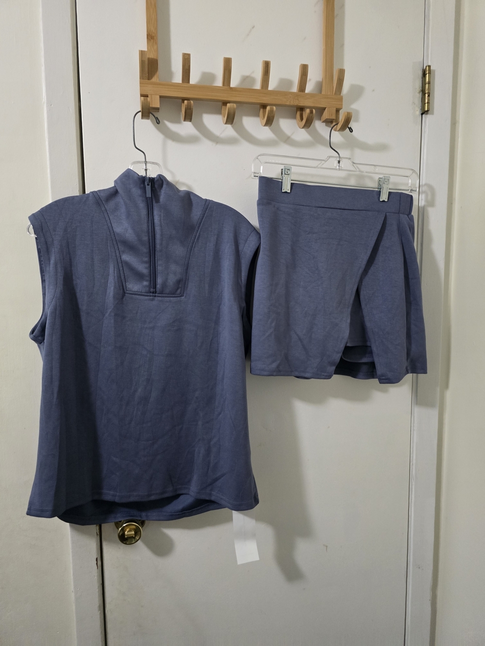 💙 Playful & Sporty Athleisure Listing 💙